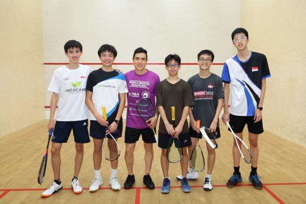 SquashLevels launches in Singapore. Singapore players at squash clinic with Miguel Rodriguez, Saurav Ghosal and Salma Hany